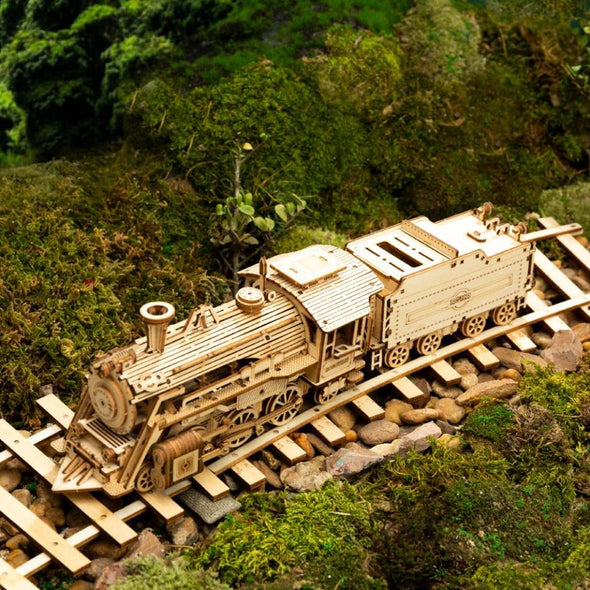 3D Wooden Puzzle – Train Model Building Educational For Children in Wood - Aroflit