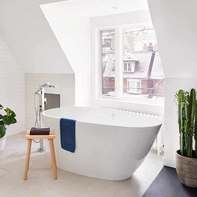 55" Small Freestanding Soaking Bathtub - Aroflit