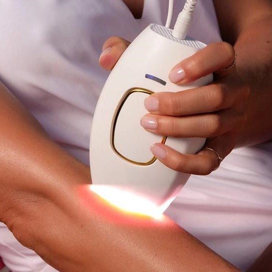 IPL Laser Hair Removal Handset for Painless Permanent Hair Reduction - Aroflit