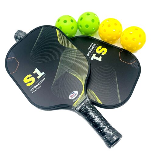 Pickleball Paddles Set - 2 Lightweight Paddles & 4 Balls - Aroflit