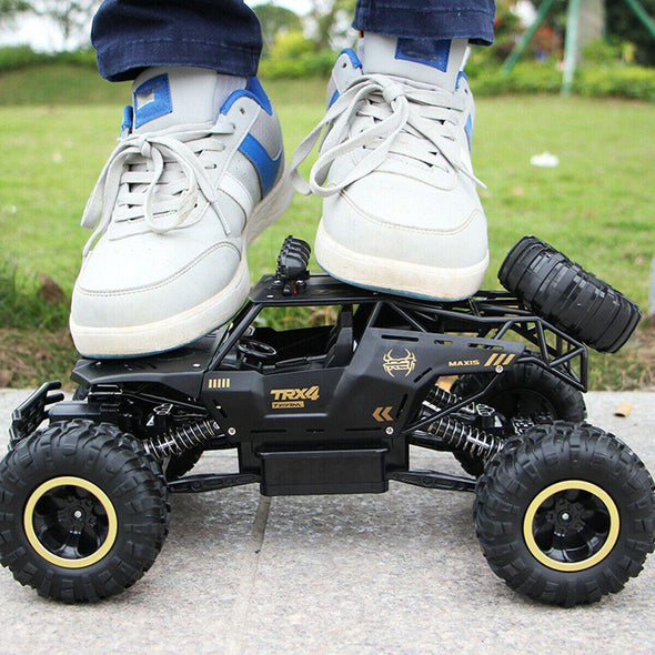 Remote Control Unbreakable RC Car, Durable 4WD for Kids and Adults - Aroflit