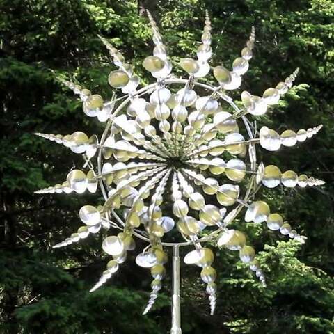 Unique and Magical Metal Windmill - Outdoor Garden Decoration - Spinning & Rotating Windmill - Aroflit™