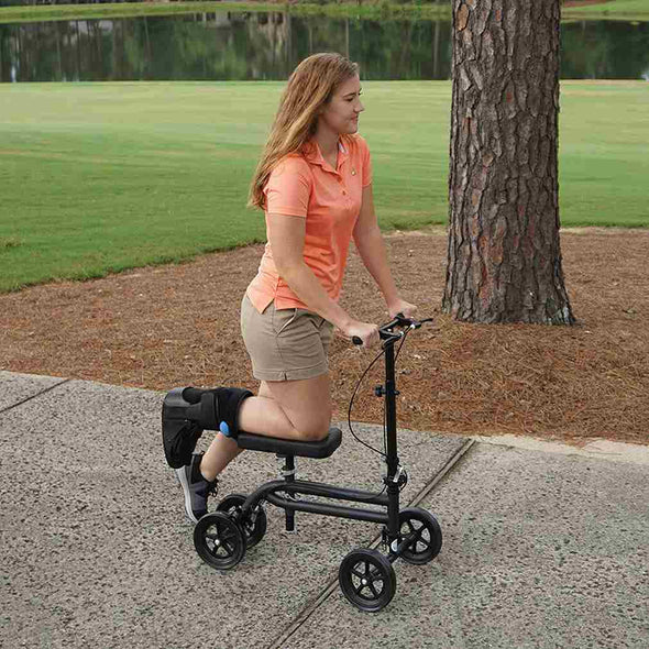 Knee Walker Scooter for broken legs - steerable Knee Walker Crutch Alternative - Aroflit