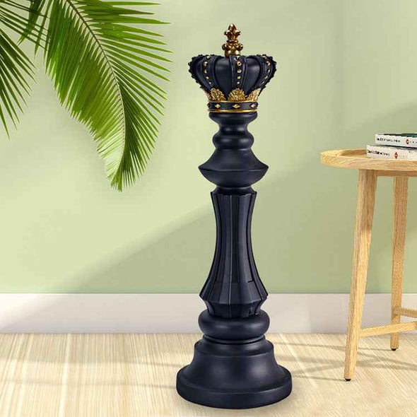 Resin Retro International Chess Figurine - Aroflit