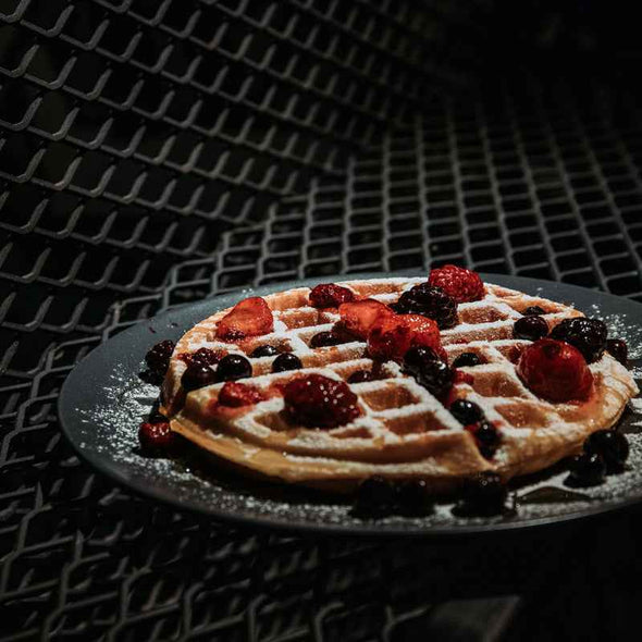 Round Waffle Maker - Best Belgian Classic Waffle Machine with 5 - Setting Browning Control - Aroflit